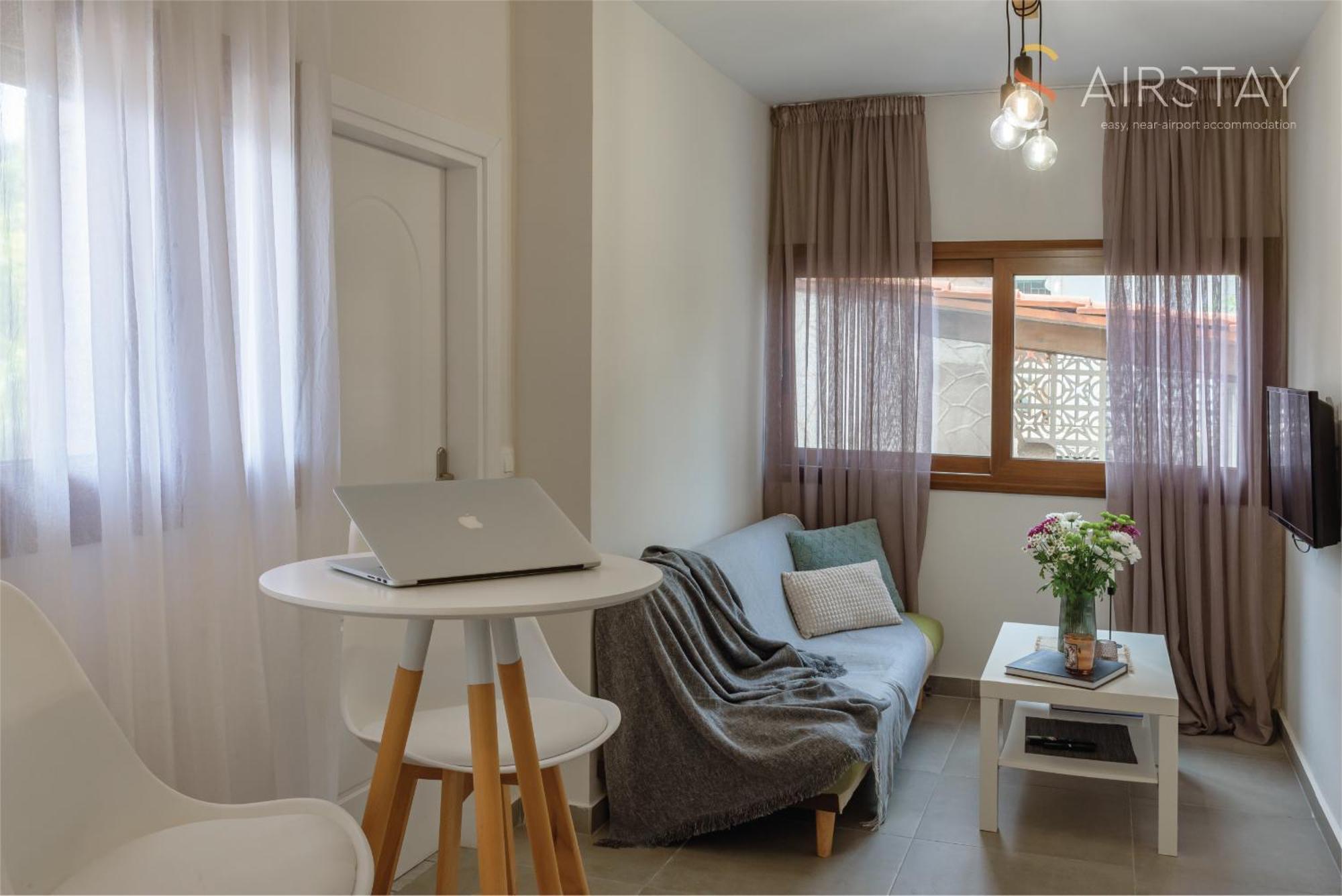 Ryze Apartments Airport By Airstay Artemida  Dış mekan fotoğraf