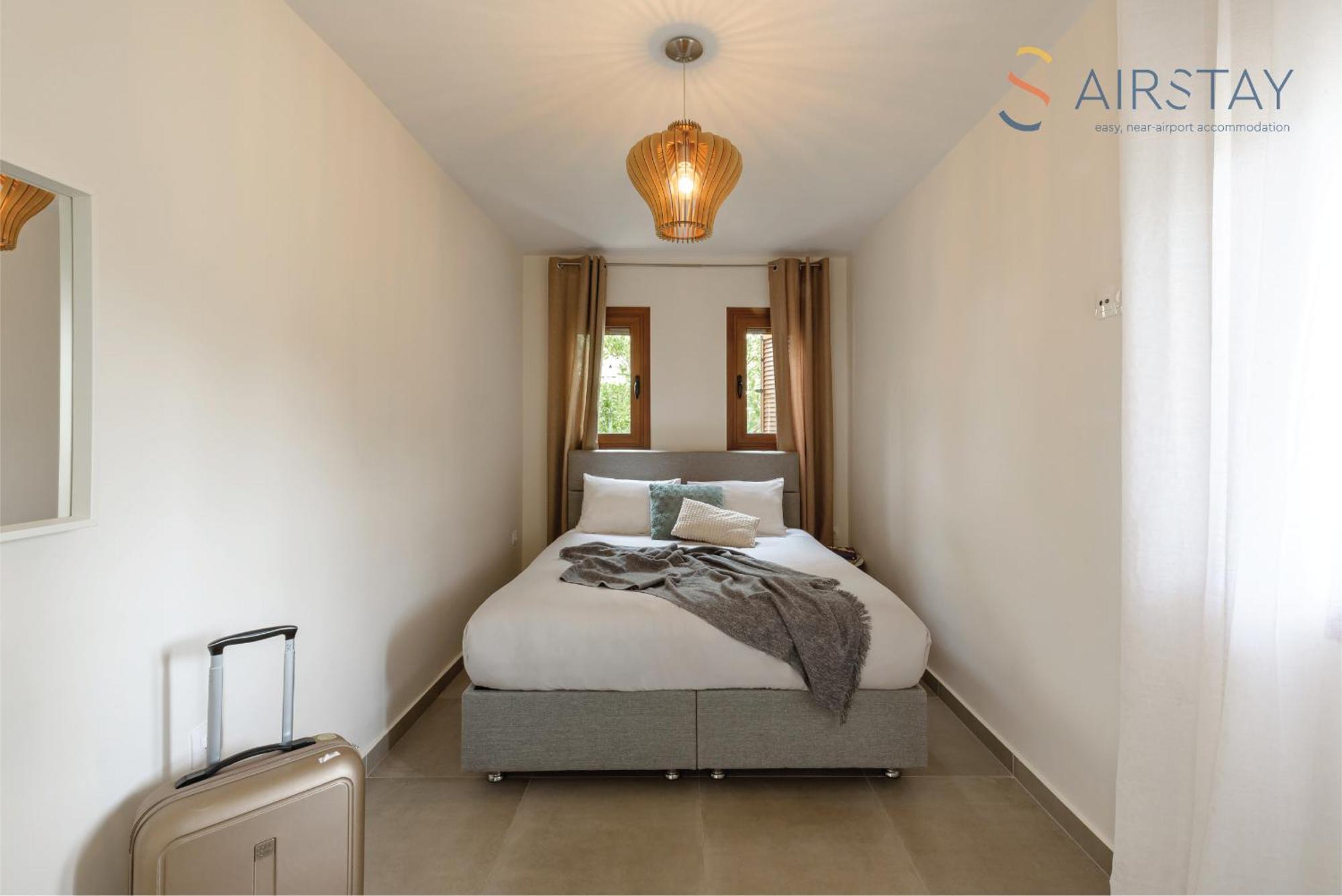 Ryze Apartments Airport By Airstay Artemida  Dış mekan fotoğraf