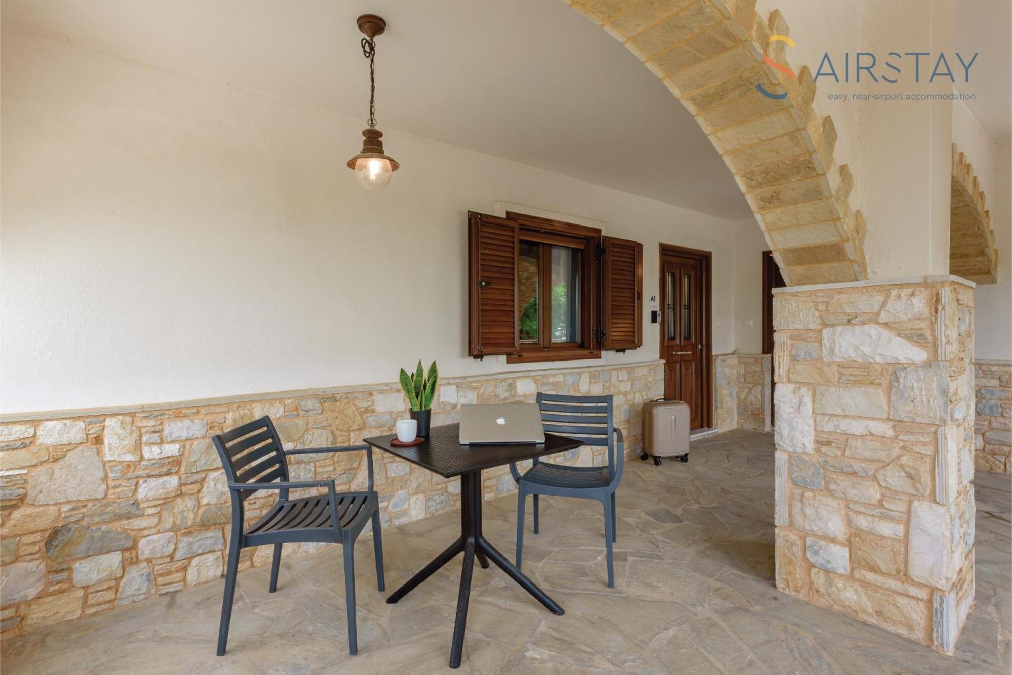 Ryze Apartments Airport By Airstay Artemida  Dış mekan fotoğraf