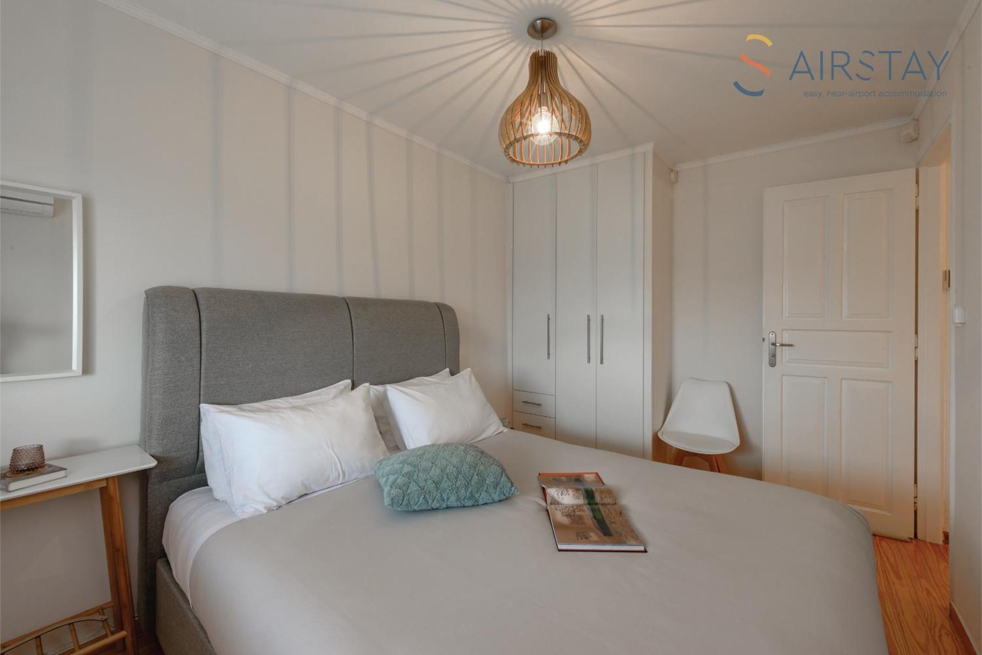 Ryze Apartments Airport By Airstay Artemida  Dış mekan fotoğraf